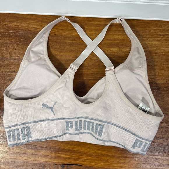 Puma Light Pink Sports Bra Small Women’s - Picture 3 of 5